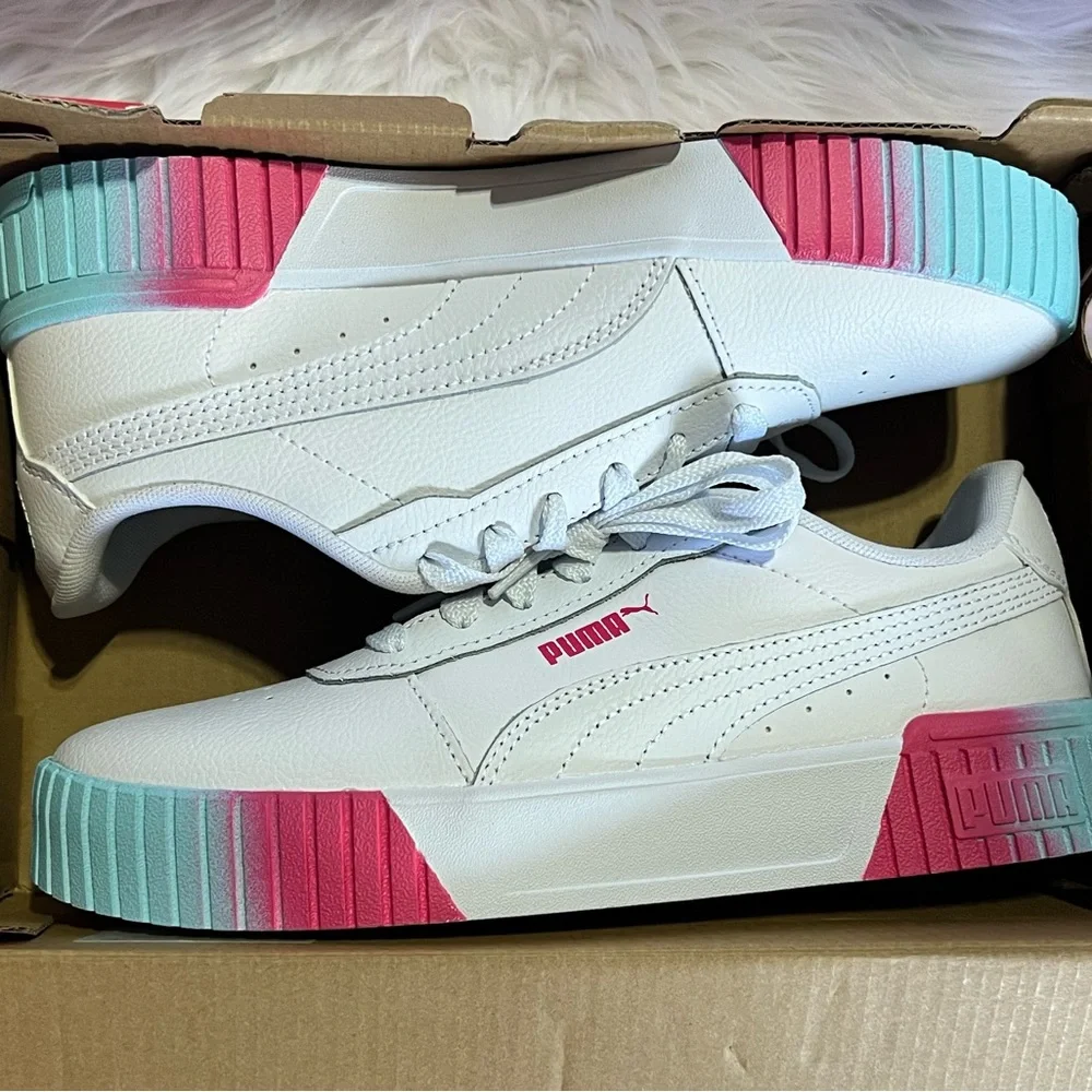 New in a box Carina 2.0 Fade JR
Lwhite-puma white-sunset pink - Picture 2 of 12